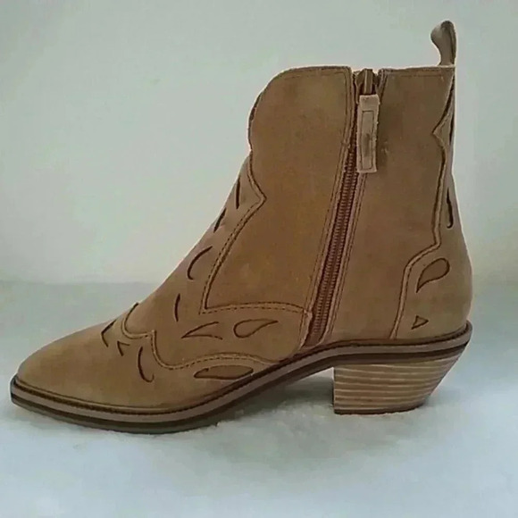 kelsi Dagger suede western cowgirl  ankle boots - Picture 2 of 9